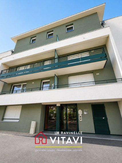 Grand studio de 38,58 m2 avec parking   Idéal premier achat