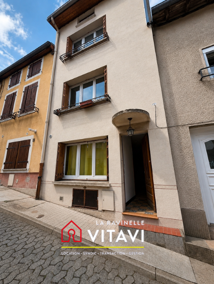 Maison de caractère au coeur du vieux Liverdun 92 m2 Carrez